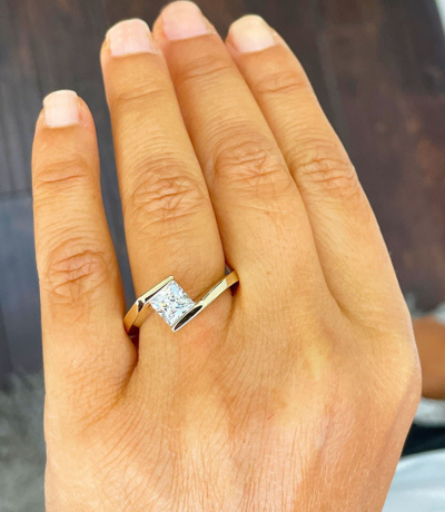 Pre-owned Knr 14k Yellow Gold Princess Forver One Moissanite Engagement Ring Tension 1.00ct