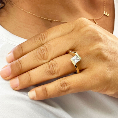 Pre-owned Knr 14k Yellow Gold Princess Forver One Moissanite Engagement Ring Tension 1.00ct
