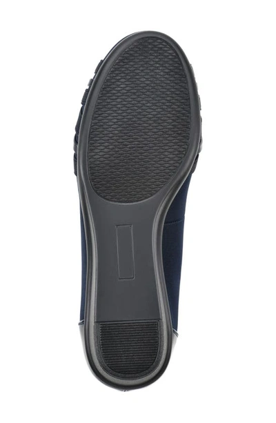 Cliffs By White Mountain Bowie Wedge Pump In Navy/ Nylon