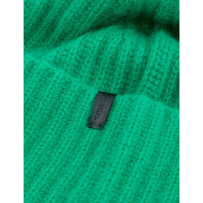 Shop Vince Logo-patch Ribbed Cashmere Beanie In Emerald-300grn