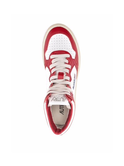 Shop Autry Mid Sneakers In Wht Red