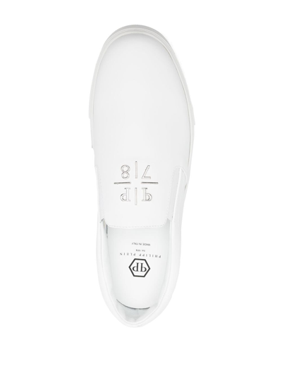 Shop Philipp Plein Logo-plaque Slip-on Sneakers In Weiss