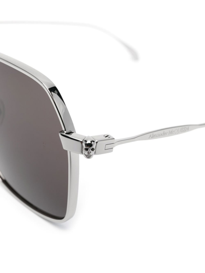 Alexander Mcqueen Pilot Frame Sunglasses In Silber