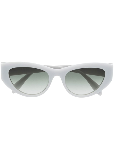 Shop Alexander Mcqueen Square-frame Sunglasses In Grau