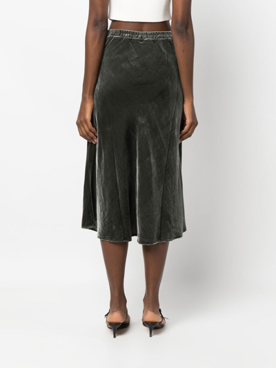 Gold Hawk Grey Velvet Flared Midi Skirt In Grau