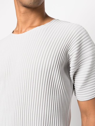 Shop Issey Miyake Ribbed-knit T-shirt In Grau