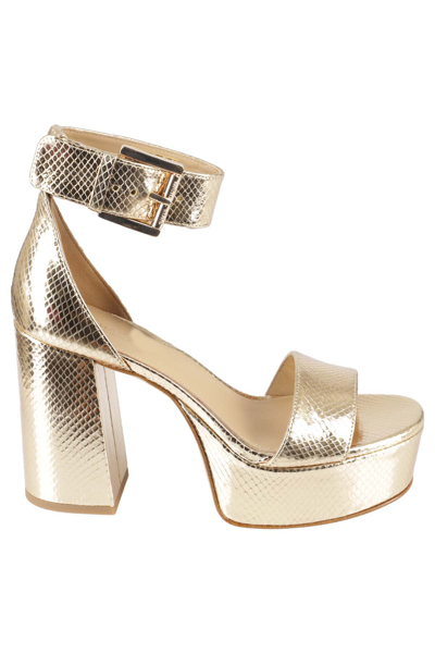 Michael Kors Tara 110mm Metallic Sandals In Pale Gold | ModeSens