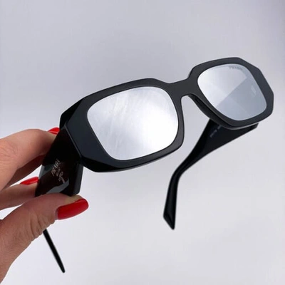 Pre-owned Prada Sunglasses Pr17ws 1ab2b0 Black Light Grey Silver Mirror Lens Authentic In Gray