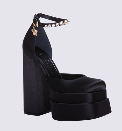Shop Versace Black Leather Medusa Aevitas Platform Pumps In Nero-oro