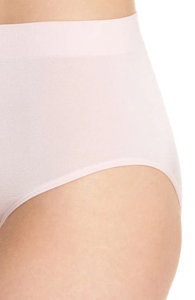 Wacoal B.smooth Seamless High-cut Briefs In Chalk Pink