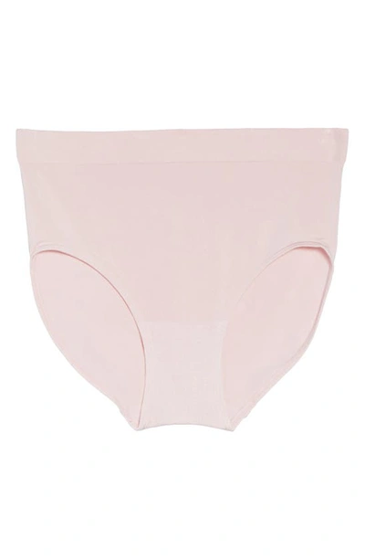 Shop Wacoal B-smooth Briefs In Chalk Pink