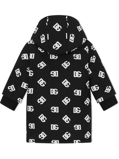 Dolce & Gabbana Dg-logo Hooded Down Coat In Black