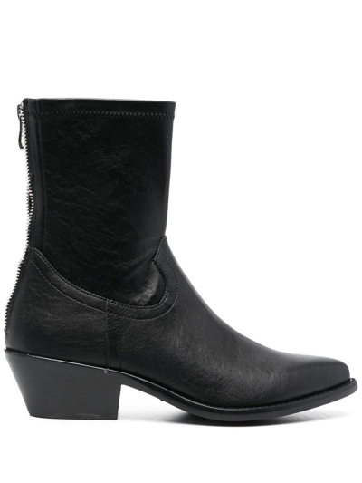 Shop Dkny Faux-leather Pointed Boots In Schwarz
