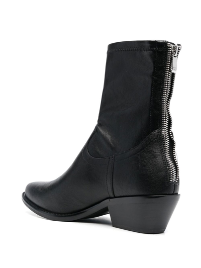 Shop Dkny Faux-leather Pointed Boots In Schwarz