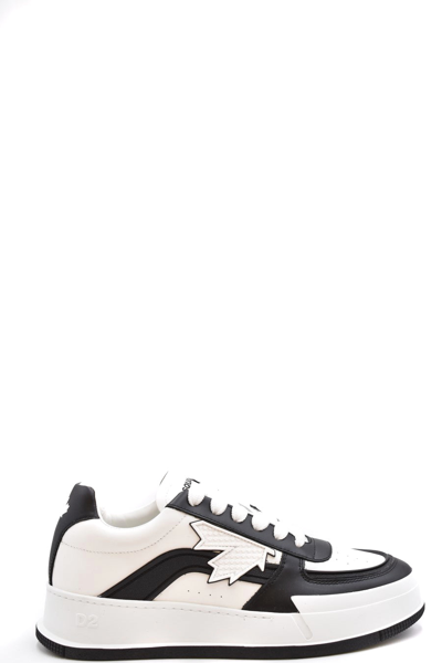 Shop Dsquared2 Sneaker In Black/white
