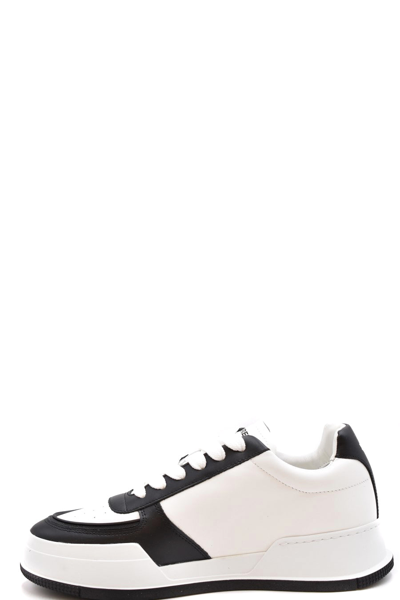Shop Dsquared2 Sneaker In Black/white