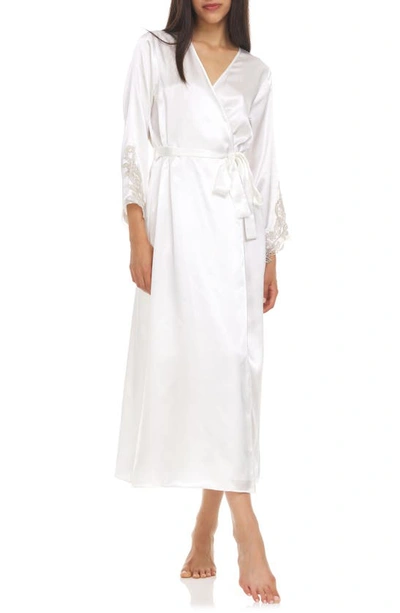 Flora Nikrooz Angelique Charmeuse Robe In Ivory