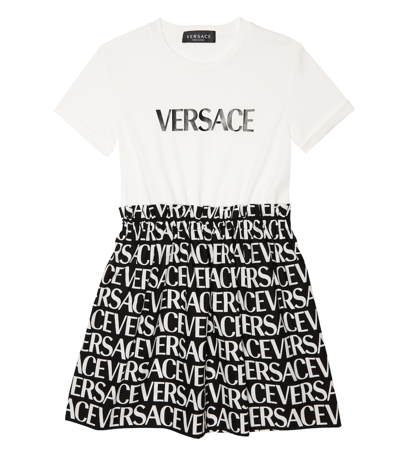 Shop Versace Logo T-shirt Dress In Bianco+nero
