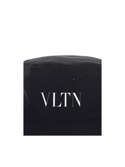 Shop Valentino Bucket Hat In Nero