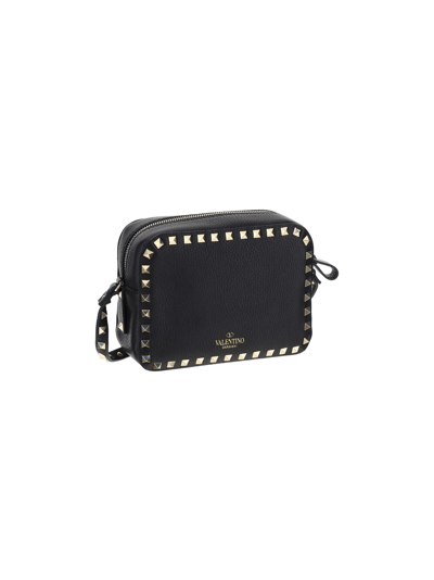 Shop Valentino Garavani Rockstud Bag In Nero