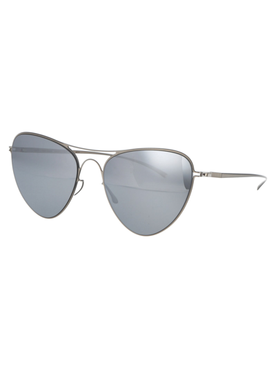 Shop Mykita Mmesse015 Sunglasses In 187 E1 Silver Silver Flash