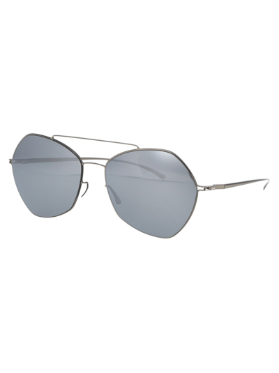 Shop Mykita Mmesse012 Sunglasses In 187 E1 Silver Silver Flash