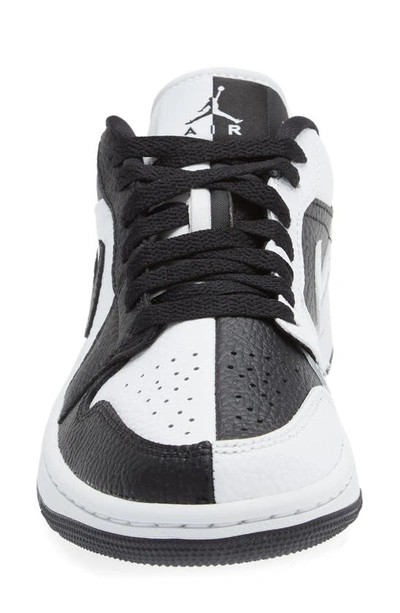 Jordan Air  1 Low Se Basketball Sneaker In White/ Black/ White