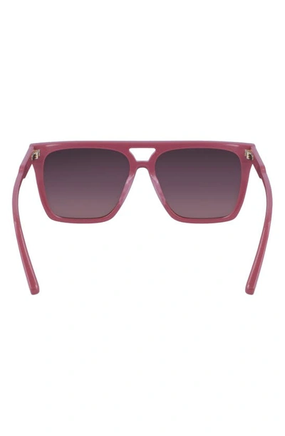 Victoria Beckham 57mm Gradient Navigator Sunglasses In Rose