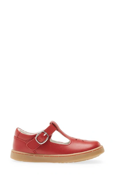 L'amour Chelsea T-strap Shoe In Red
