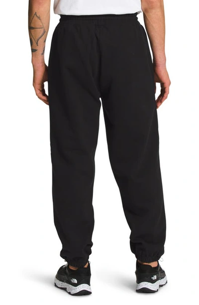 Shop The North Face Heavyweight Box Fleece Sweatpants In Tnf Black/ Tnf Black
