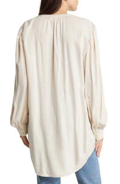 Treasure & Bond Metallic Plaid Long Sleeve Blouse In Grey Moonbeam