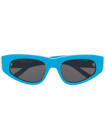 Shop Balenciaga Dynasty D-frame Sunglasses In Blau