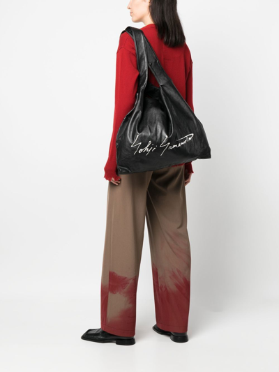 Shop Discord Yohji Yamamoto Infinite Signature Logo-print Tote Bag In Schwarz