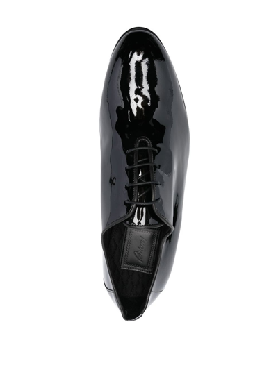 Brioni Patent Leather Oxford Shoes In Schwarz
