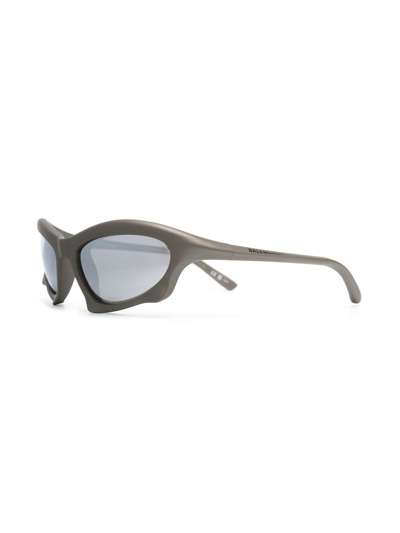 Shop Balenciaga Logo-print Sunglasses In Grau