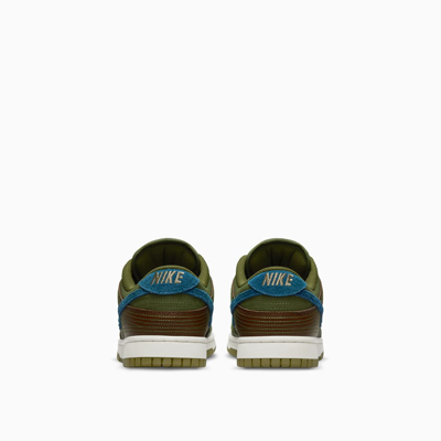 Shop Nike Dunk Low Sneakers Dr0159-200 In Marrone