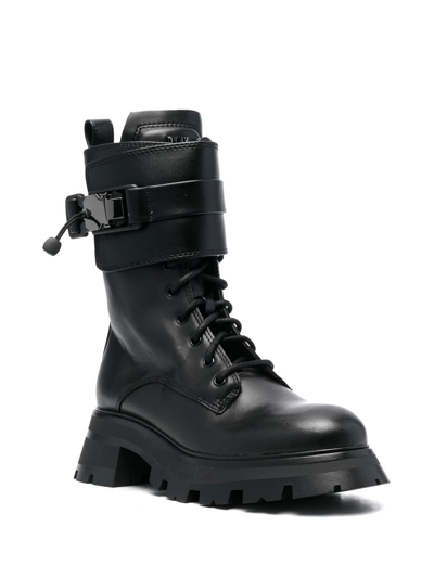 Dkny 55mm Sava Buckle-detail Combat Boots In Schwarz