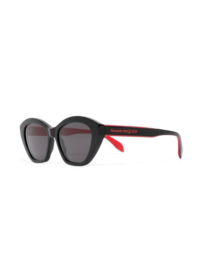 Alexander Mcqueen Cat-eye Frame Sunglasses In Black