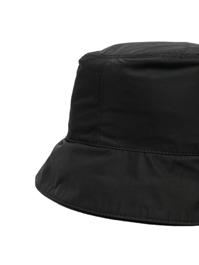 Shop Off-white Logo Print Bucket Hat In Schwarz