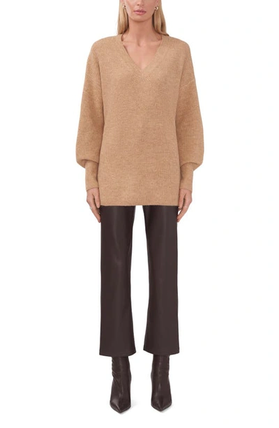 Halogen V-neck Tunic Sweater In Camel Heather