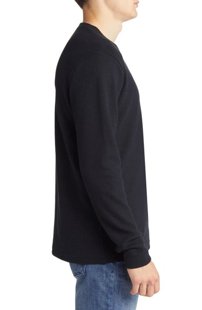 Travismathew Cloud Waffle Crewneck Tee In Black