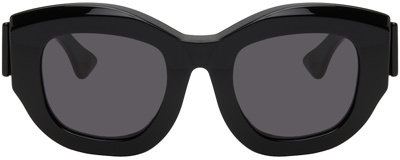 Shop Kuboraum Black B2 Sunglasses In Black Shiny