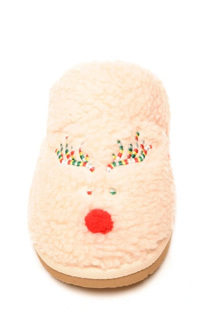 Minnetonka Reindeer Cami Slipper In Cream