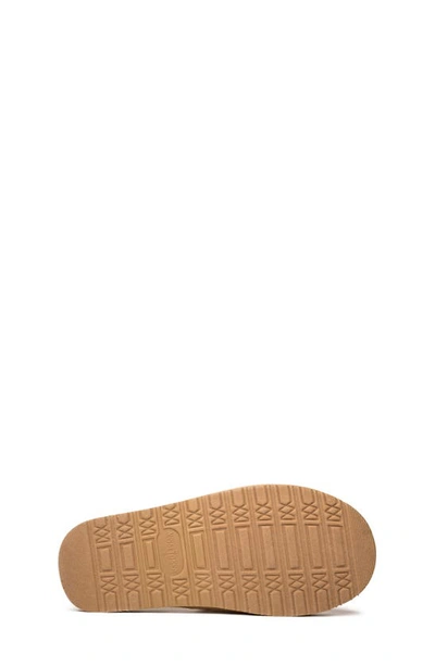 Minnetonka Reindeer Cami Slipper In Cream