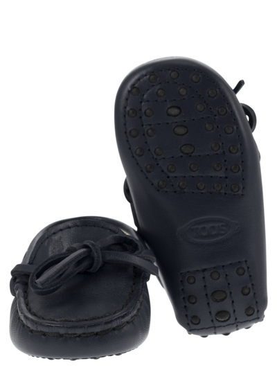 Tod's Gommino Leather Moccasin In Blue