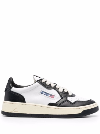 Shop Autry White And Black Low-top Sneakers In Leather   Woman