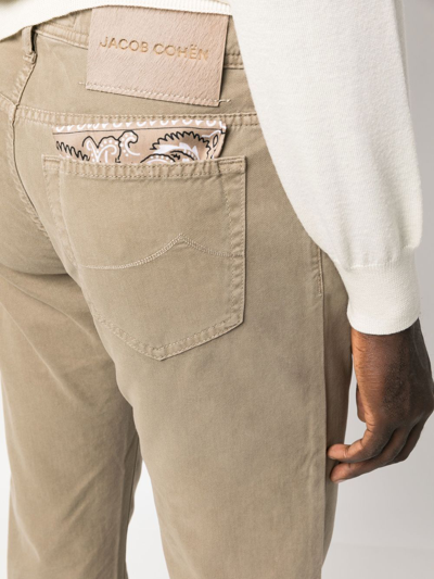 Jacob Cohen Straight-leg Mid Rise Trousers In Braun