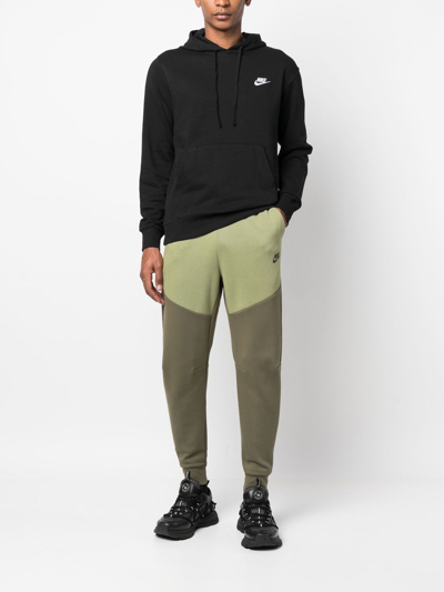 Nike Tech Jogging Pants In Grün