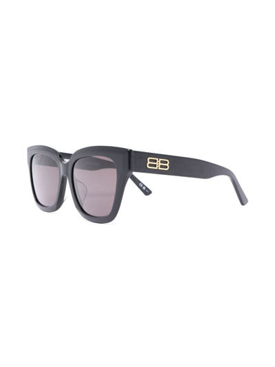 Shop Balenciaga Square-frame Sunglasses In Schwarz