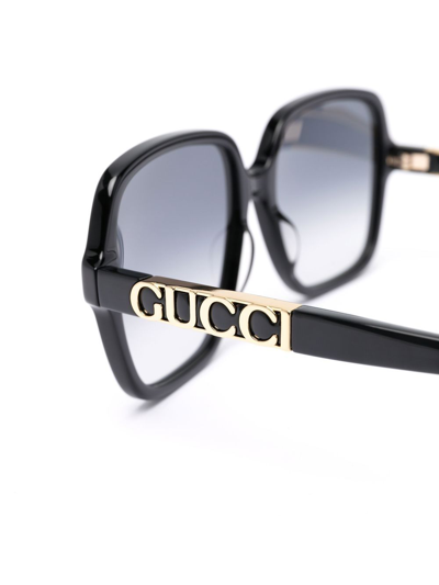 Shop Gucci Oversized Sunglasses In Schwarz